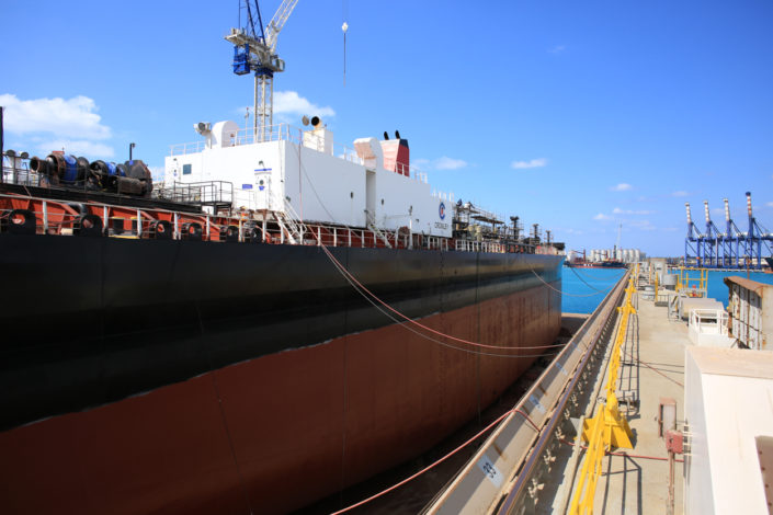 gbsl_barge750-2_031117